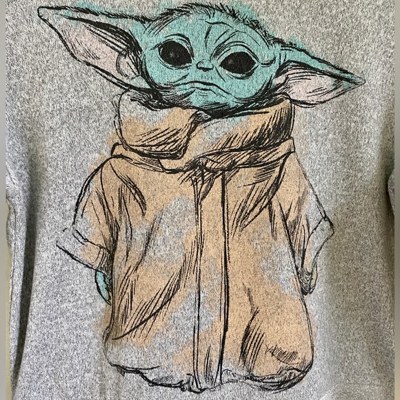 Star Wars Mandalorian Grogu long sleeve top women’s XS - Picture 2 of 5